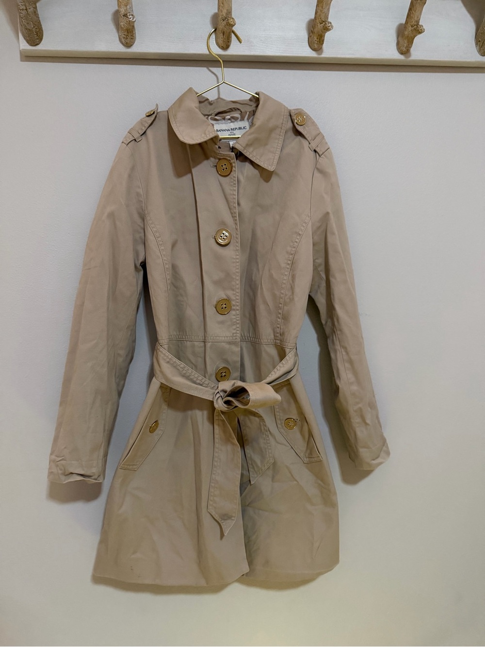 Banana Republic Beige/Tan Belted Trench Coat
